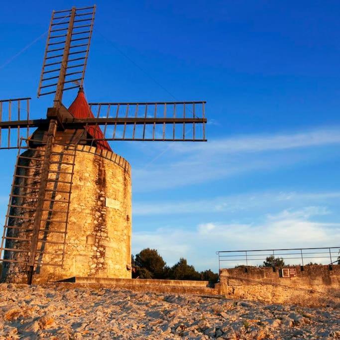 Maison De Vacances L'Hote Champetre Campagne Arlesienne ภายนอก รูปภาพ