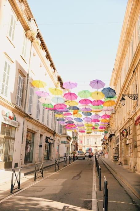 Maison De Vacances L'Hote Champetre Campagne Arlesienne ภายนอก รูปภาพ