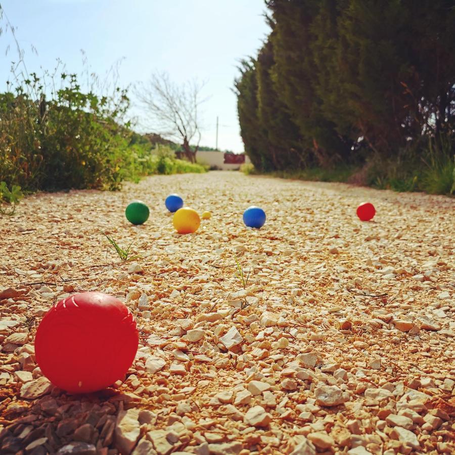 Maison De Vacances L'Hote Champetre Campagne Arlesienne ภายนอก รูปภาพ