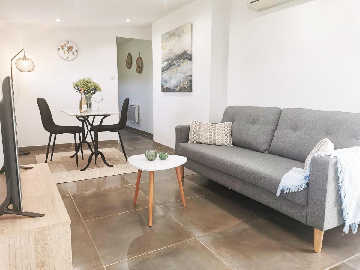 Maison De Vacances L'Hote Champetre Campagne Arlesienne ภายนอก รูปภาพ
