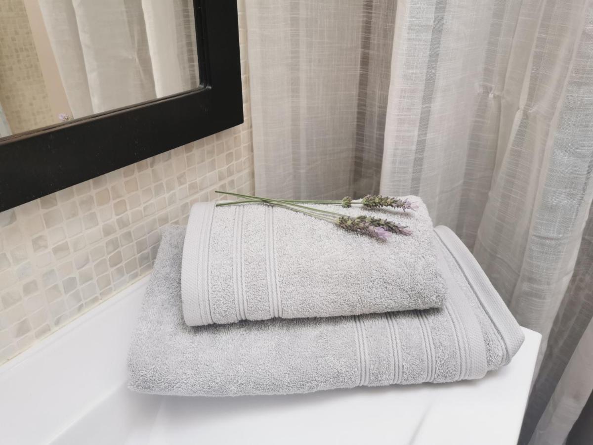 Maison De Vacances L'Hote Champetre Campagne Arlesienne ภายนอก รูปภาพ